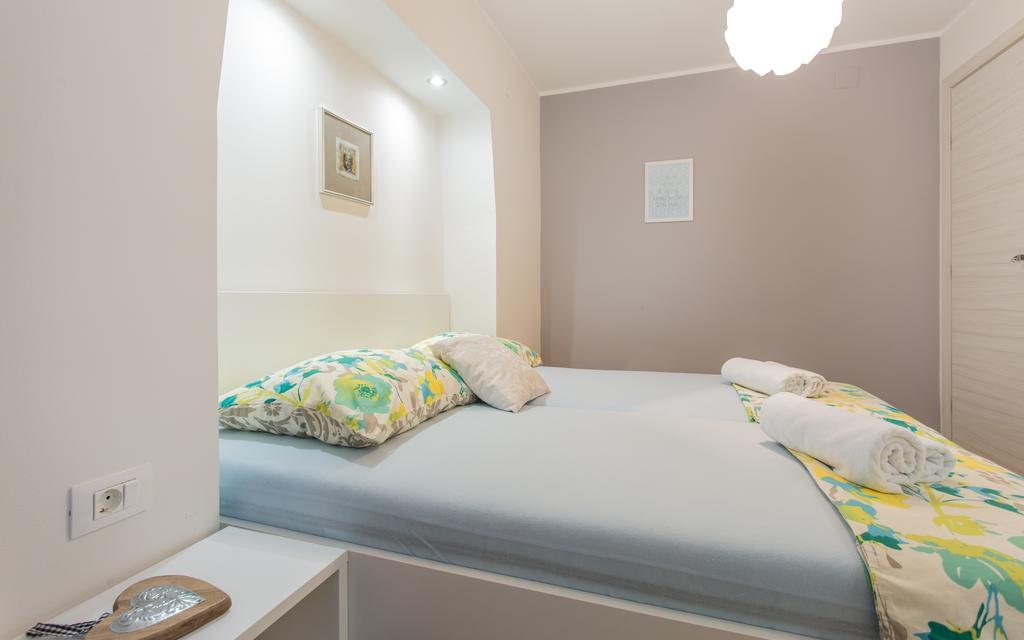 Sunrise Apartment Risika Kültér fotó